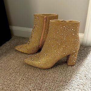 Gold booties, size 8, Lulu